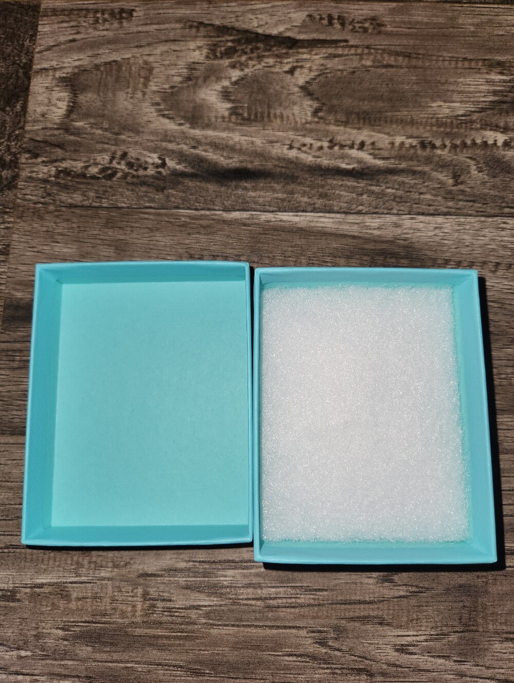 Tiffany Box - Picture 4 of 7